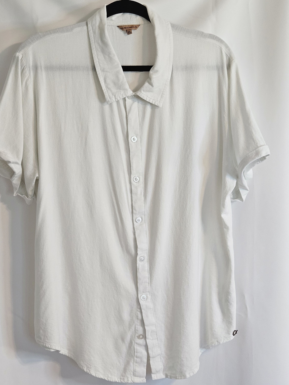 Elia Beachwear Ox Classic White Short-Sleeve Button-Down Shirt by Unknown Brand
